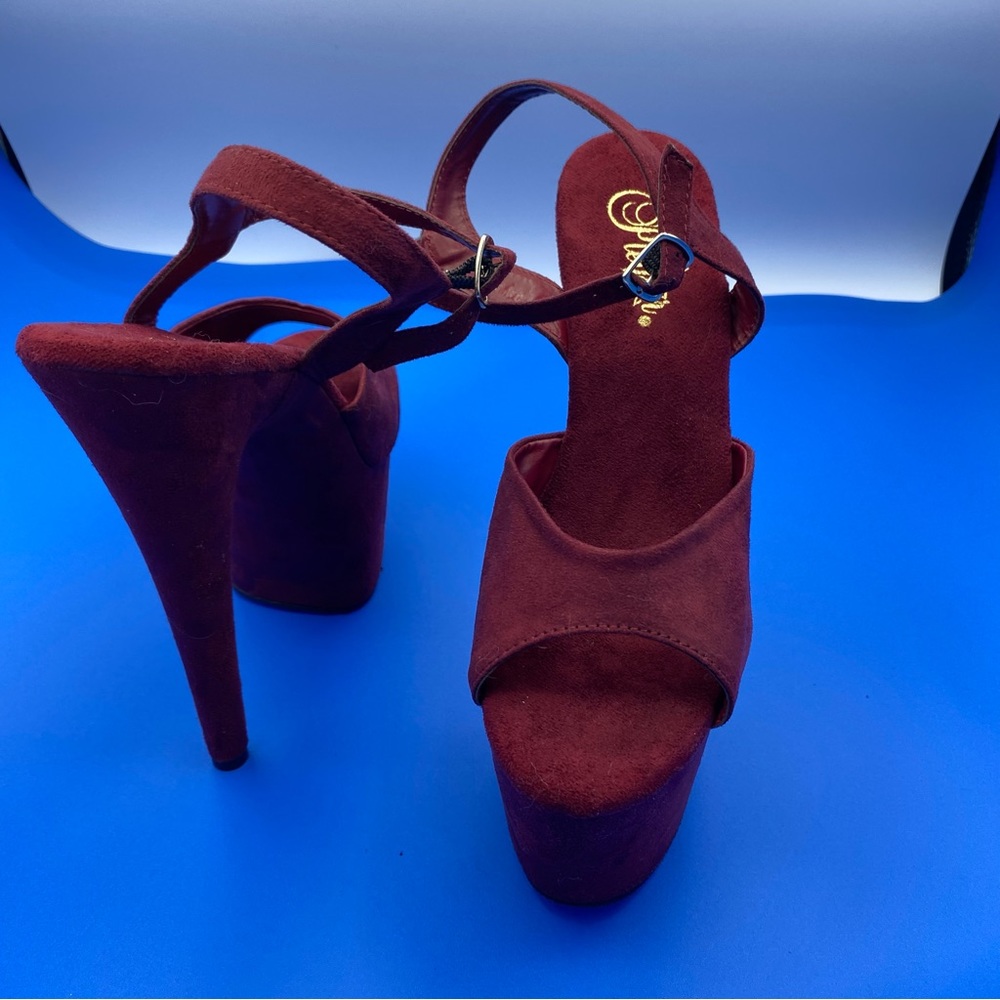 Adore by pleaser, they are a burgundy color